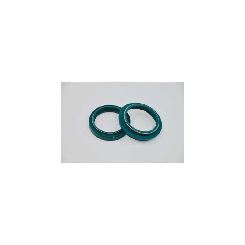 SKF Retén y guardapolvo color verde Cobra 32x42x 6,5
